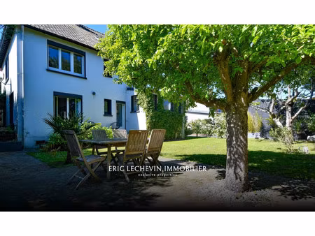 maison de luxe à vendre à trepied