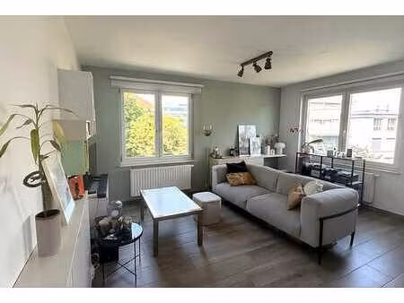 1 chambre très lumineux avec terrasse - delta/beaulieu