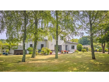 vente maison 5 pièces 135.69 m² à riec-sur-belon (29340)  587 600 €