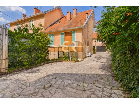 vente maison 5 pièces 210 m² à gennevilliers (92230)  583 000 €