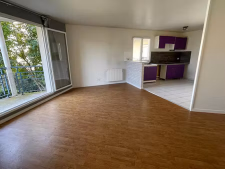 vente appartement 2 pièces 46.75 m² à pontoise (95000)  169 000 €