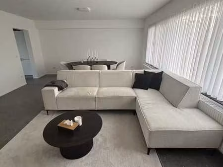 appartement 2 chambres à louer avec balcon