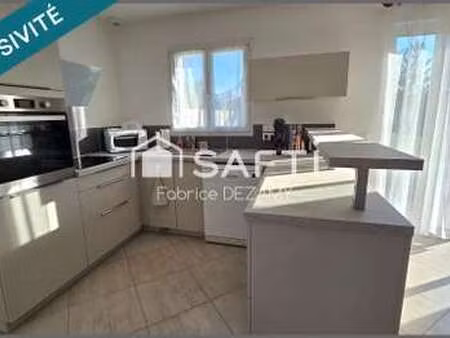 vente maison à fontenay-le-comte (85200) : à vendre / 92m² fontenay-le-comte