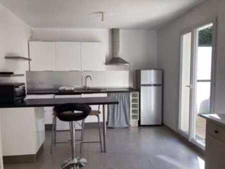 location appartement t1 meublé à bouc-bel-air (13320) : à louer t1 meublé / 30m² bouc-bel-