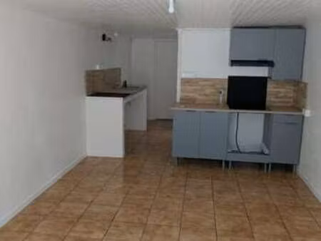 location appartement 2 pièces à rognes (13840) : à louer 2 pièces / 44m² rognes