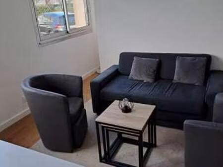 location appartement 2 pièces meublé à angers centre (49000) : à louer 2 pièces meublé / 3