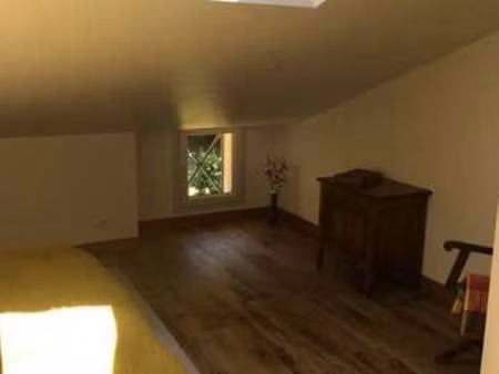 location appartement t1 meublé à l'houmeau (17137) : à louer t1 meublé / 12m² l'houmeau