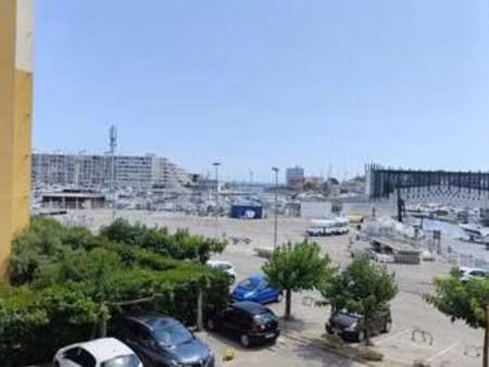 location appartement t1 meublé à mauguio (34130) : à louer t1 meublé / 22m² mauguio