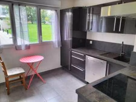 location appartement 3 pièces à sucy-en-brie (94370) : à louer 3 pièces / 63m² sucy-en-bri