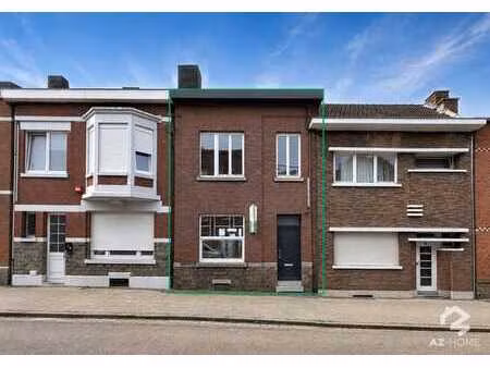 maison 3/4 chambres avec magnifique vue sur liège  toit ok