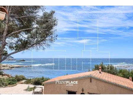 maison/villa t7 de 210 m2 à six-fours-les-plages 83140
