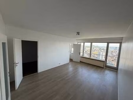 appartement 1 ch. liège vue panoramique  peb b