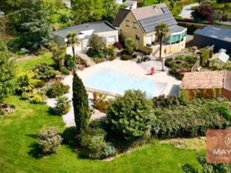 vente demeure d'exception piscine à craon (53400) : à vendre piscine / 285m² craon