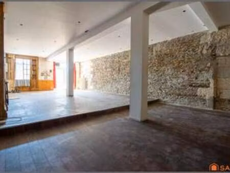 vente bureaux et commerces à nantes quartier chu (44000) : à vendre / 233m² nantes quartie