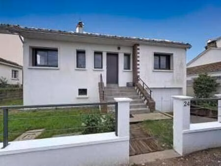 vente maison à challans (85300) : à vendre / 91m² challans