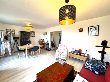 location appartement 4 pièces 67 m² à roanne (42300)