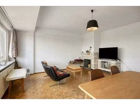 appartement avec 1 chambre et terrasse!