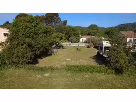 vente terrain 500 m² à la motte (83920)  165 000 €
