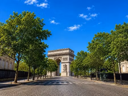 charmant duplex meublé près arc de triomphe