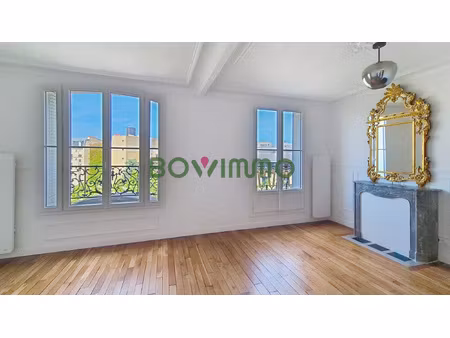 2 pièces avec balcon à louer en meublé - rua d'alésia - pari