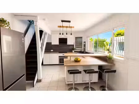 maison de ville / appartement avec cours et parking privé