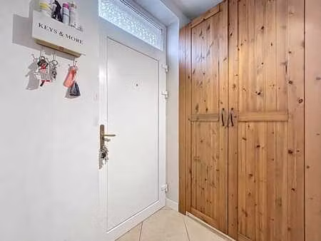 jolie maison 3ch  passage latéral et terrasse