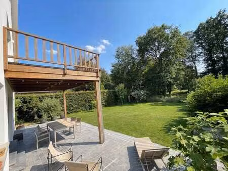 villa entièrement rénovée  peb a