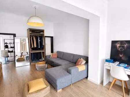 lumineux appartement 1 chambre – petite copropriété sans cha