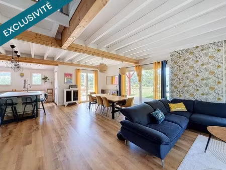 la bastide-clairence maison contemporaine de 185 m² avec piscine et vue dégagée