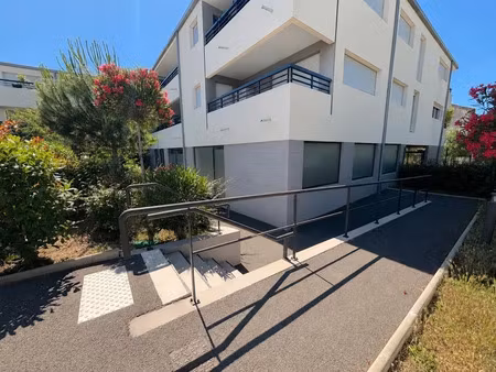 vente locaux professionnels 4 pièces 160 m² à mouans-sartoux (06370)  599 000 €
