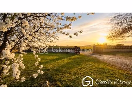 corps de ferme de 150 m² à piffonds