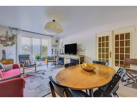 appartement de 3 pièces calme et bien entretenu