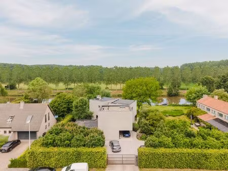 villa à louer à bliekstraat 27 astene (rbw33422)