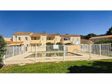 appartement la londe les maures 2 pièce(s) 24.60 m2 170 000