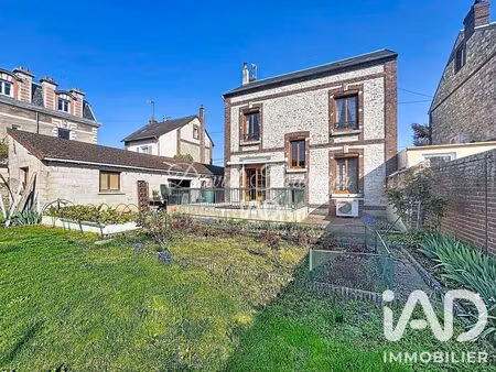 maison de ville à crépy-en-valois (60800)