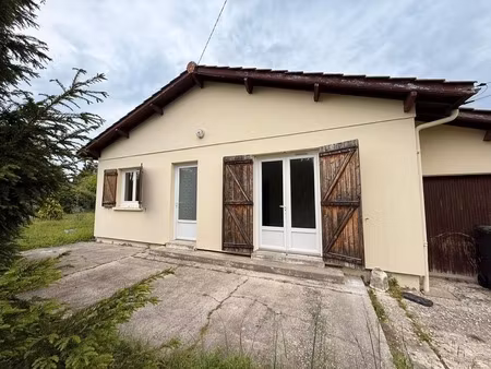 maison à vendre 2 chambres sur terrain constructible de 1200 m2 ( possibilité de seconde m