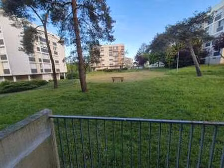 location appartement 3 pièces à cholet (49300) : à louer 3 pièces / 65m² cholet