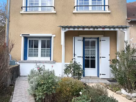 maison 86 m2 - 2 chambres - terrain de 7692 m2 - oulches (36800)