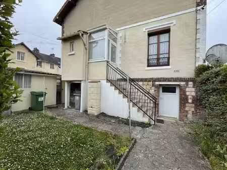 charmante maison-appartement avec jardin!