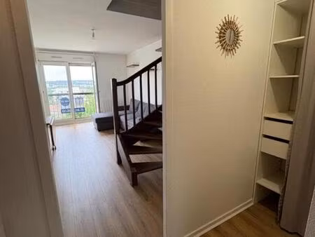 toulouse bonhoure guilhemery  superbe 2 pieces en duplex avec vue exeptionnelle