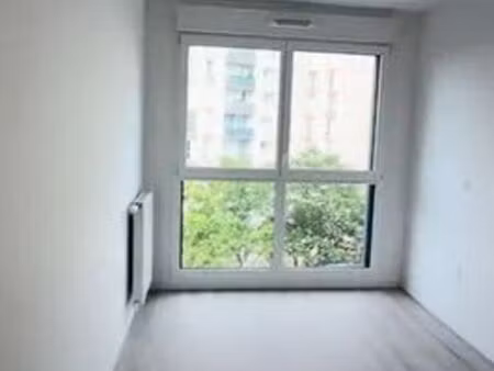 appartement de luxe 2 chambres en vente à bois-colombes  france