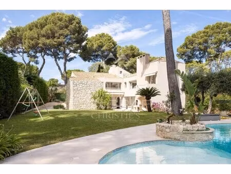 antibes  provence-alpes-côte d'azur  france with id 2787069685