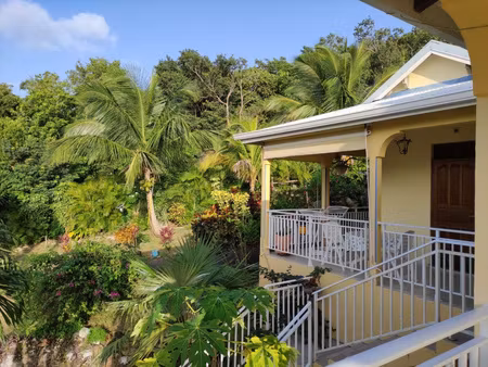 villa au calme avec vue montagne