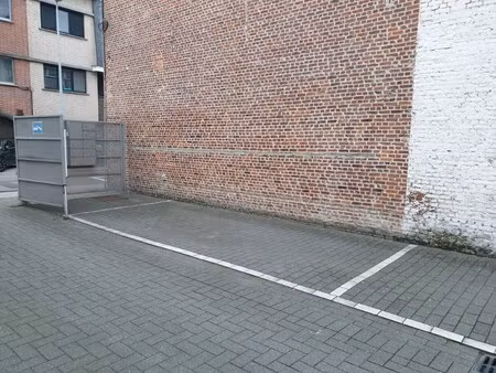 autostaanplaats te koop in mechelen  sint-gommarusstraat