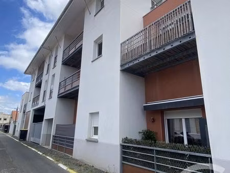 location appartement 3 pièces 59m² ares 33740