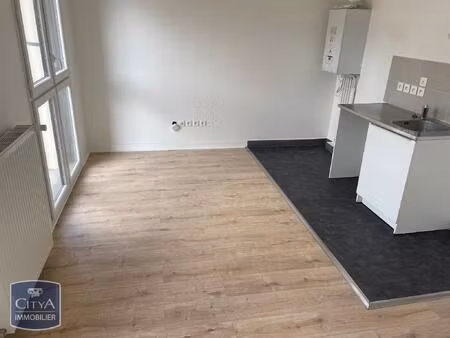 location appartement 1 pièce 27m² etampes 91150