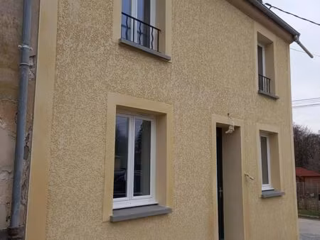 location maison 4 pièces 84m² st remy la vanne 77320