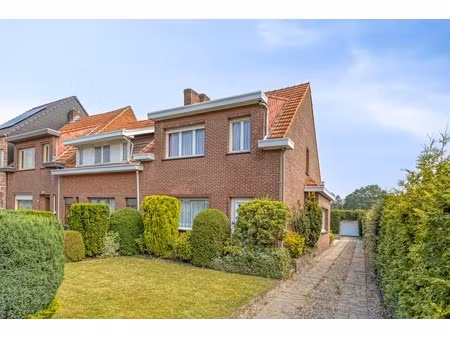 huis te koop in brasschaat met 2 slaapkamers