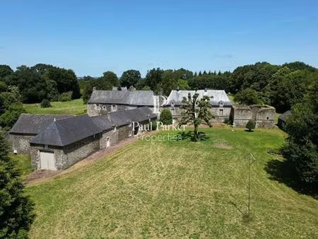 prestigieux château en vente ploërmel  bretagne