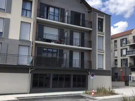 vente commerce compiegne 60200 376m²